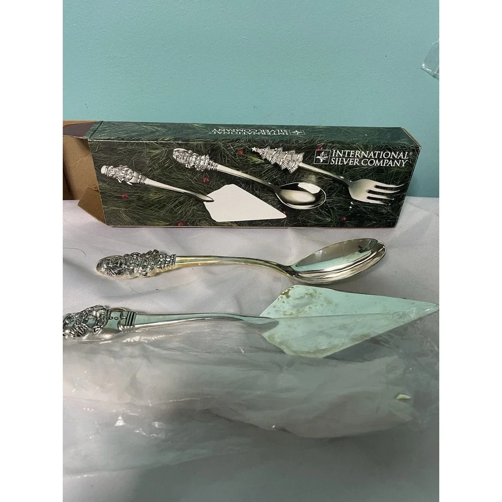 QUALITY~~International Silver Co. Holiday Christmas 3 Piece Serving Set BinR‎